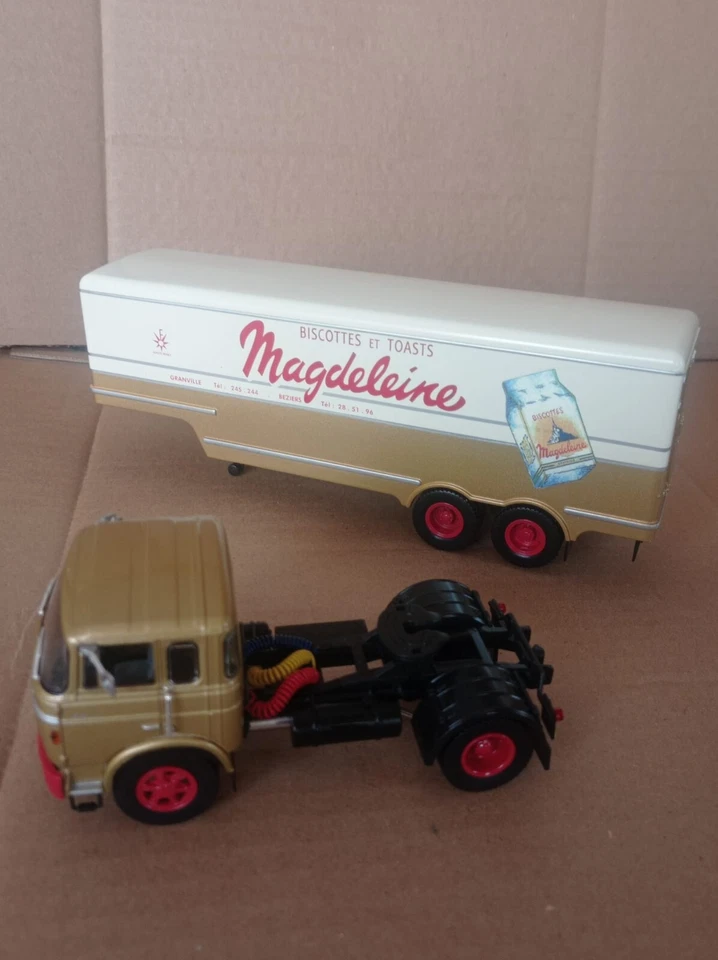 MINIATURA DE CAMION BERLIET TR 12,1/43,MAGDELEINE,BISCOTTES ET TOASTS - Imagen 4 de 4