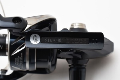 Shimano 24 Stradic SW 8000PG Spinning Reel Near Mint From JAPAN