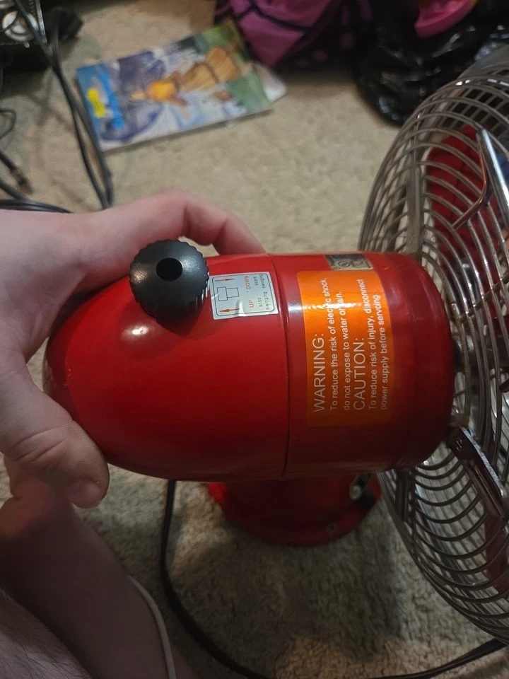 Ventilador de Mesa Metal 3 Velocidades Retro De Pie Oscilante Escritorio Personal Oficina Rojo 8 Foto 2 de 4