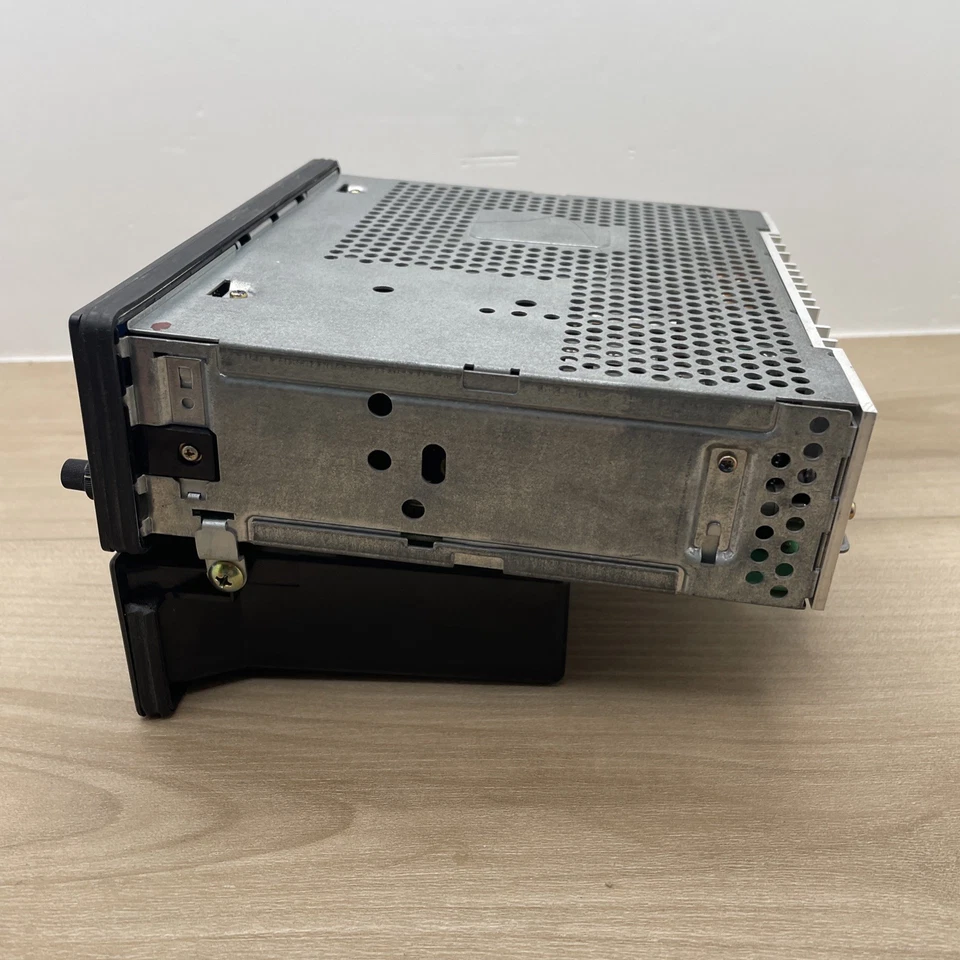 Honda AM/FM Radio Cassette 3900-SS0-C300-M1 - Изображение 3 из 4