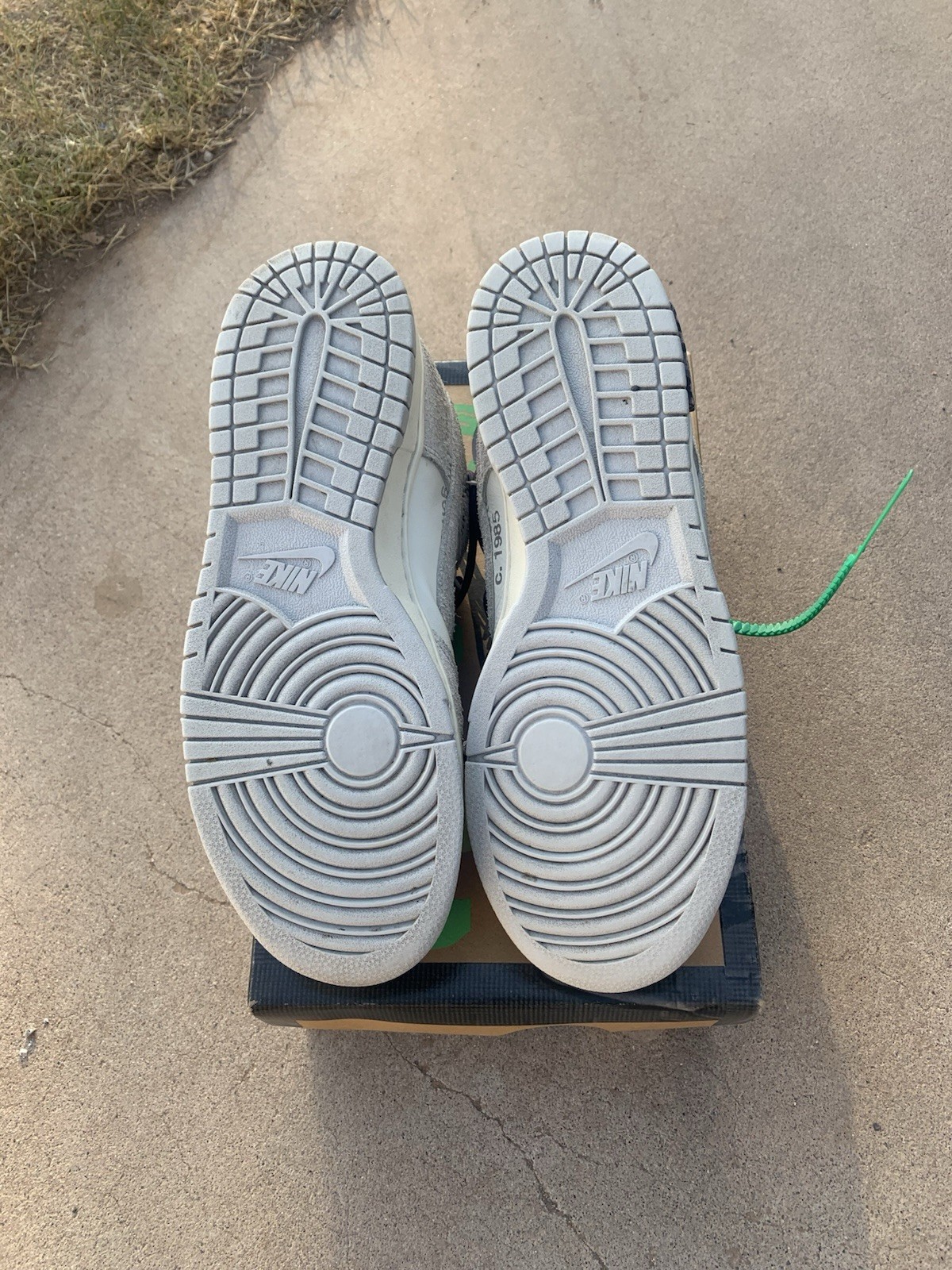 Off White Dunks - image 3