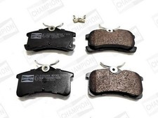 CHAMPION Bremsbeläge Satz Bremsklötze für TOYOTA COROLLA Liftback (E11) 572520CH