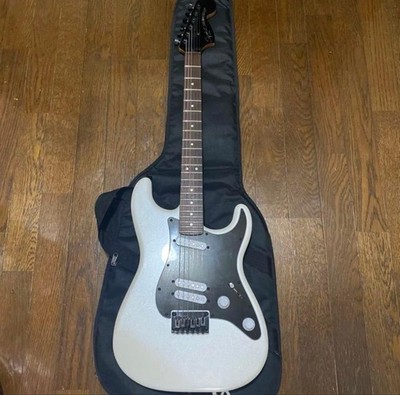 ギター Squier by Fender Contemporary Stratocast UNBOXING Squier Contemporary Stratocaster HSS Review - YouTube