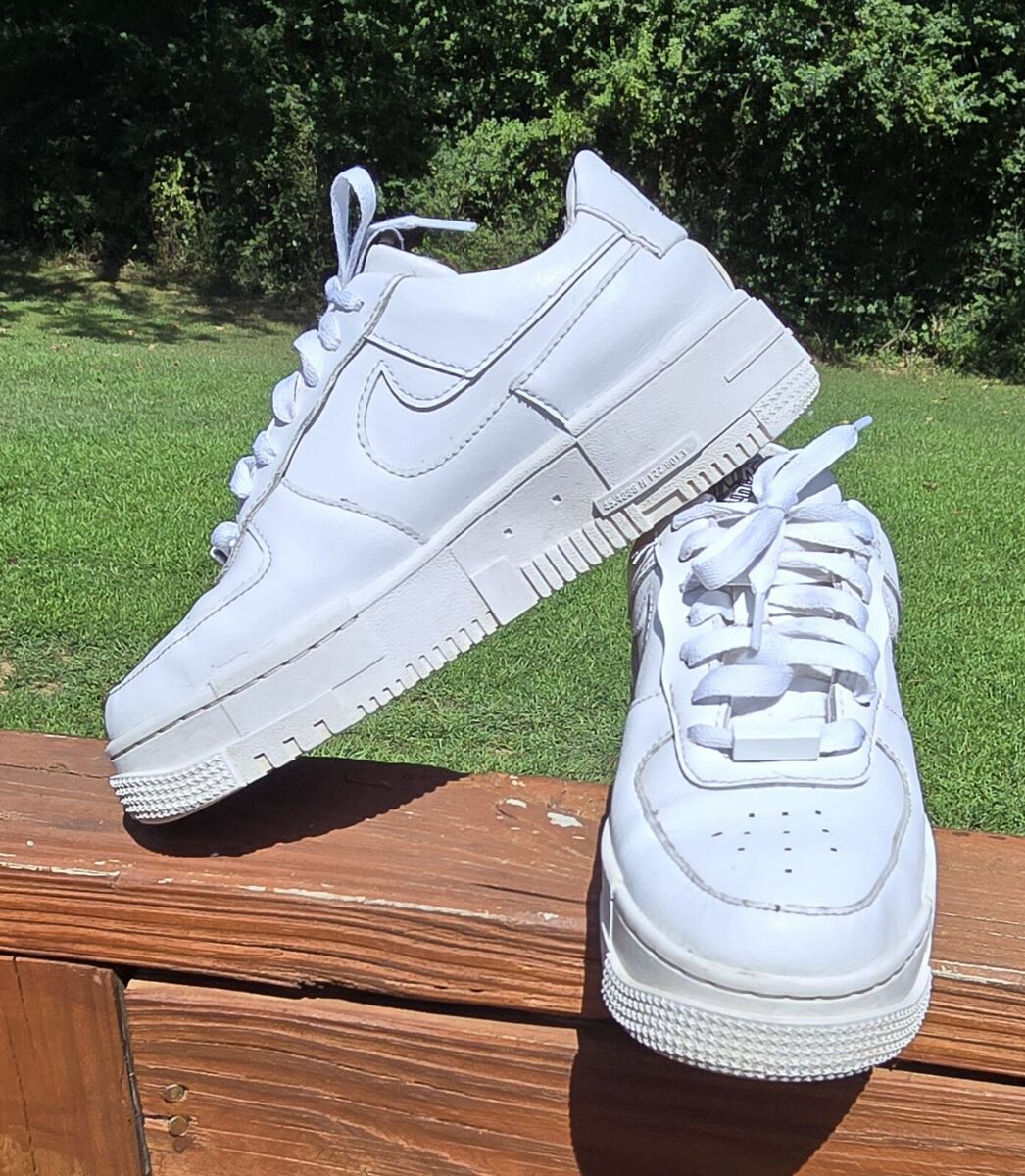 Nike Air Force 1 Womens Shoe Low Pixel Whiteout Triple White Nike Air Force 1 Womens Shoe Low Pixel Whiteout Triple White