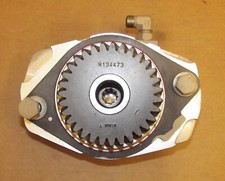 John Deere Auxiliary Drive Re500884 SAE “A” 9-tooth spline adapter 134473 Gear