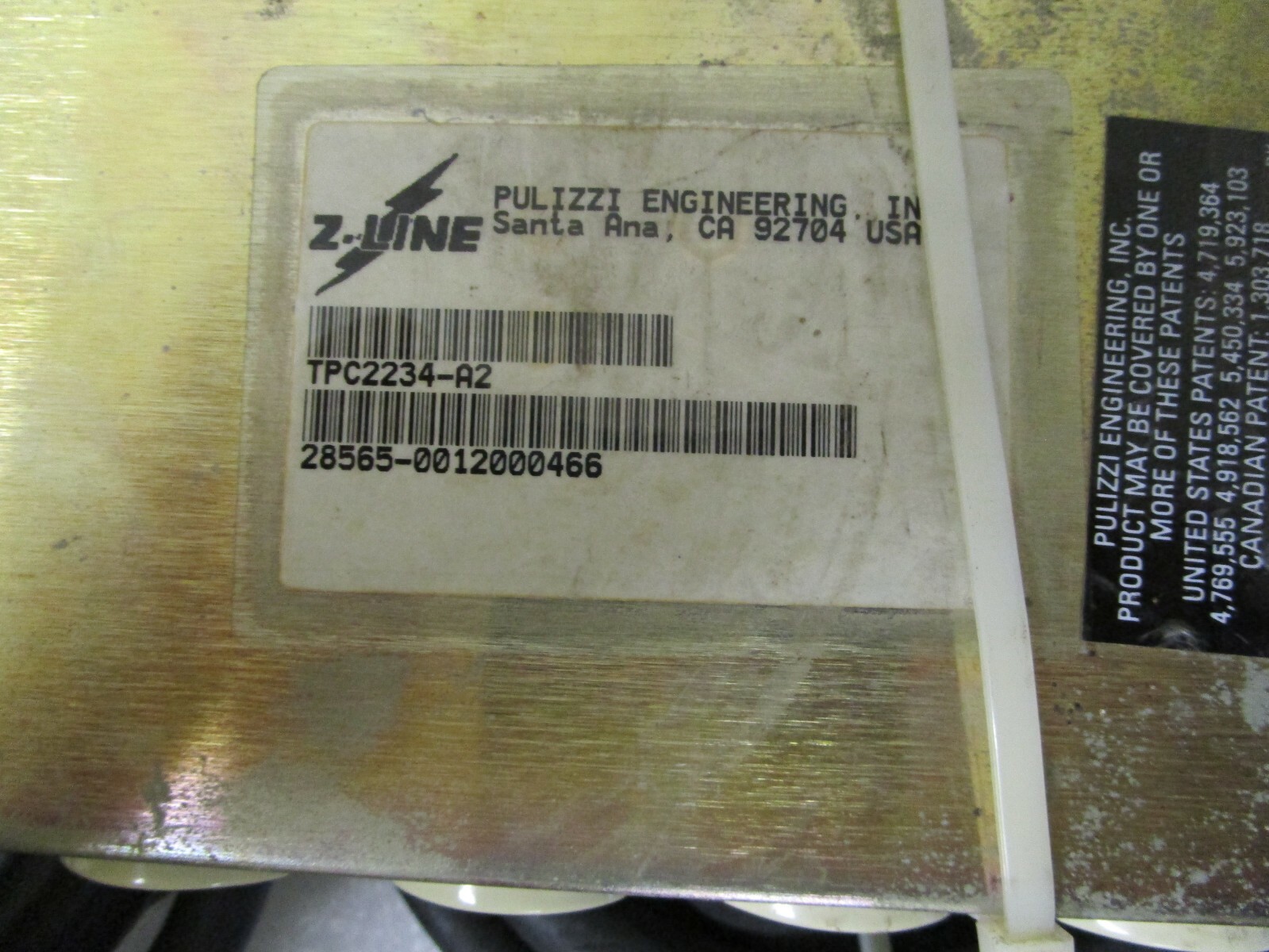 Pulizzi ZLine TPC 2234 A2 Dual Input Auto Switching Controller PDU