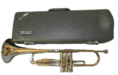 YAMAHA YTR-136 Trumpet with Hard Case Silver | eBay