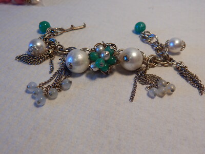 VTG 1950S 60S DINGLE DANGLE BRACELET GREEN AND WHITE BALLS SILVER TONE MAKER ?