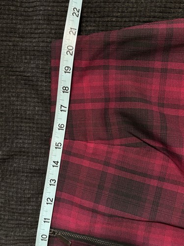 Torrid Red/Black Plaid Zip Front Midi Skirt Size 20 Lined Pleated NWT - Picture 7 of 7