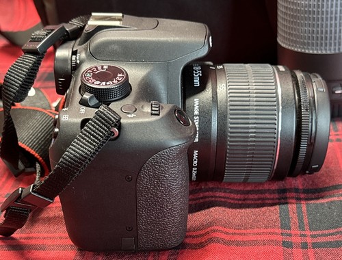 Canon Rebel T5 SLR Camera w/ EF-S 18-55mm Lens & EF 75-300mm Lens - Picture 6 of 12