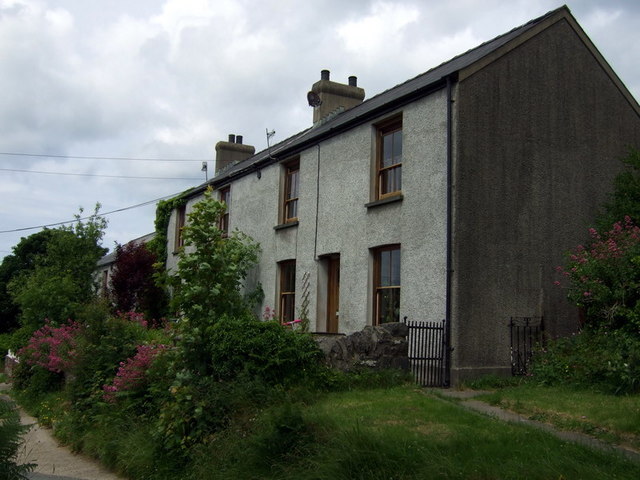 FILA Photo 6x4 Cottages in Cwm Brandy Fishguard Abergwaun Short row of terrac c2008