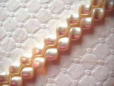 25 SWAROVSKI CRYSTAL CREAMROSE LIGHT WAVE PEARL 9x8mm LOOSE 5826 BEADS, Bridal