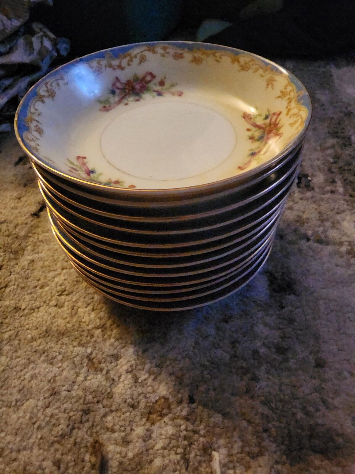 Picture 9 of 24