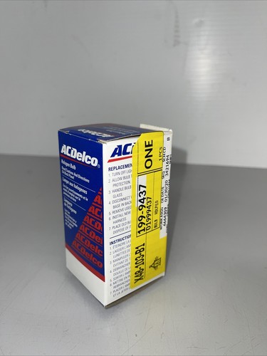 1999437 NEW GM OEM Bulb 01999437