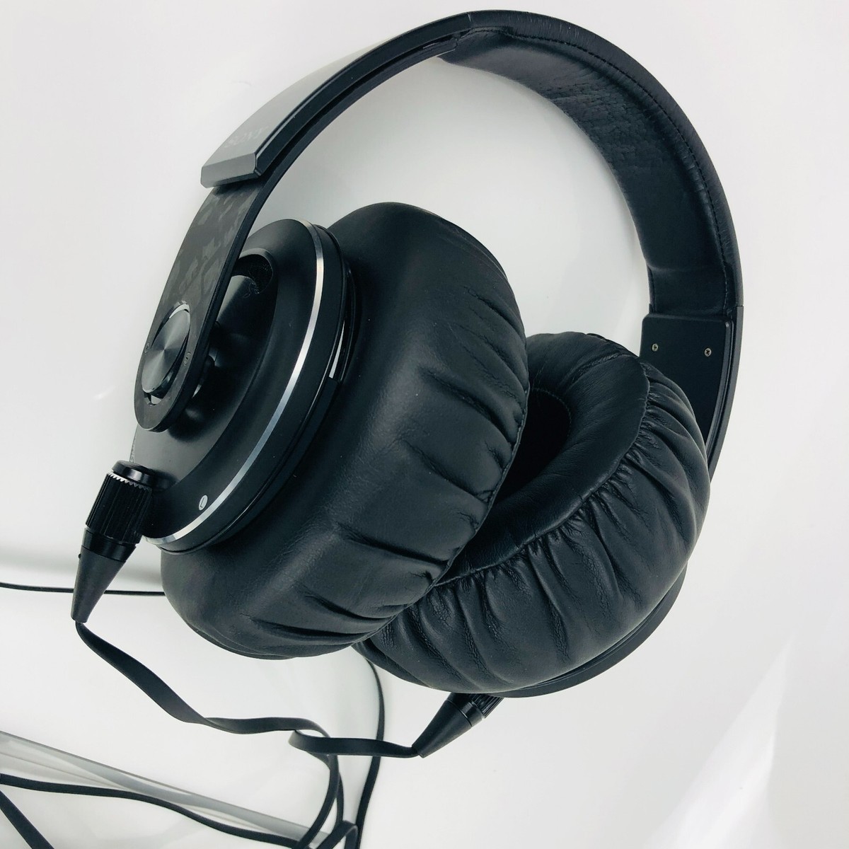 Sony MDR-XB1000 Stereo Audio Headphones Extra Bass Series Sony MDR-XB1000 Stereo Audio Headphones Extra Bass Series