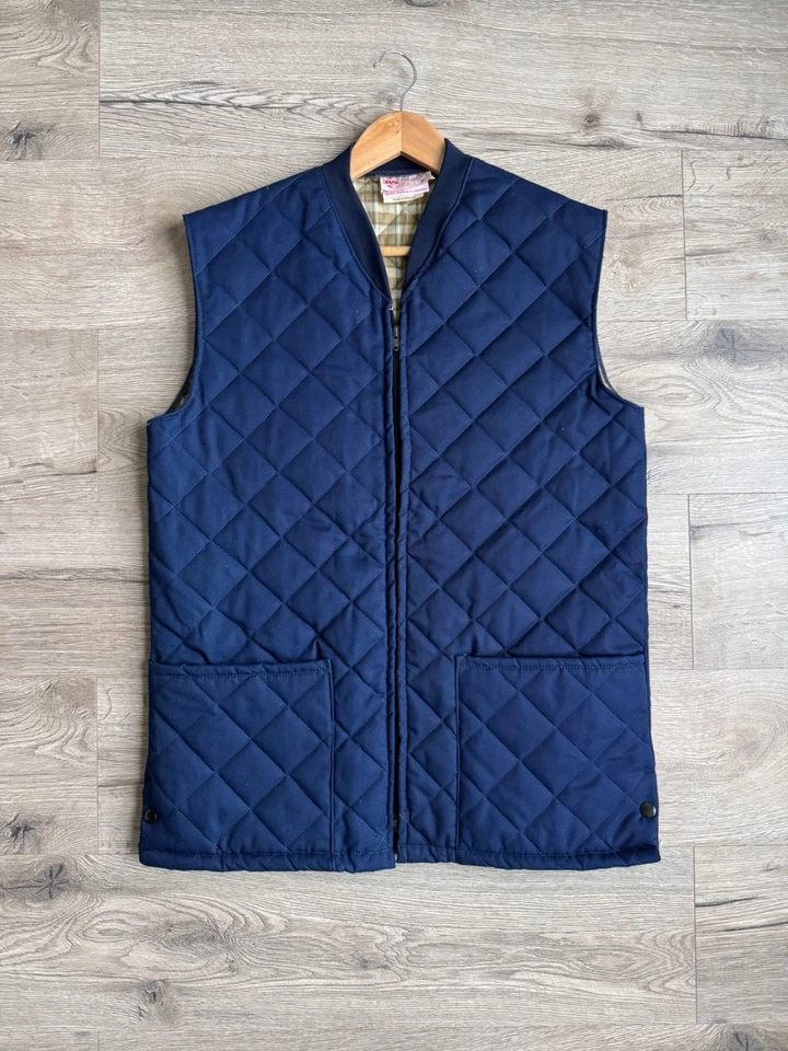 Clares-Dickies Quilted Padded Plaid Lined Workwear Vest Men's L - Image 2 of 4