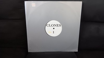 Kraftwerk vs Clones - Robots/Computers HOUSE WHITE LABEL REMIX 12'' VERY RARE!