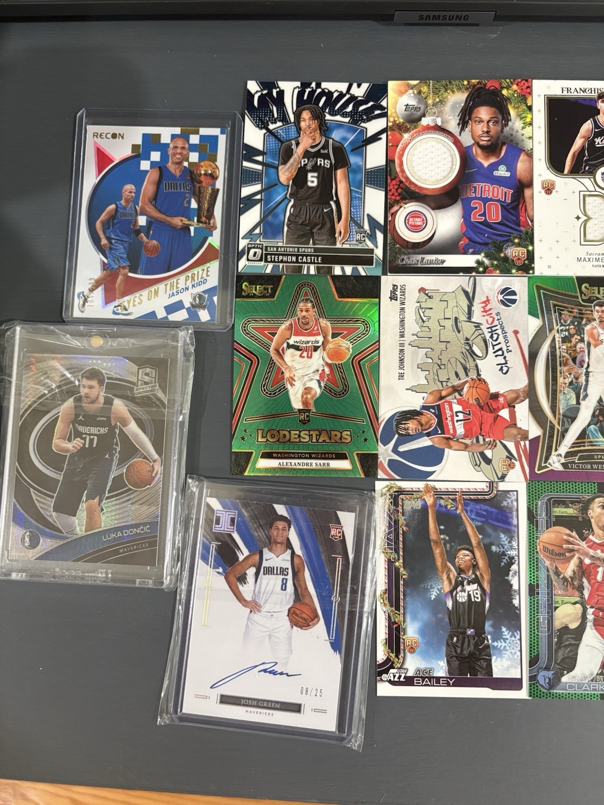 NBA/MLB 29 sport card lot with Luka Doncic 1 of 1 plus some auto’s view 2