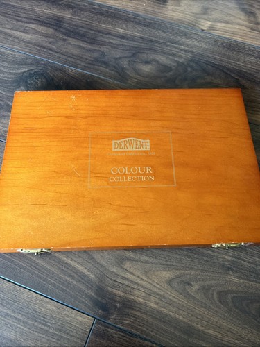 Rare Derwent Wooden Box Set Fine Art Pencils Made In England