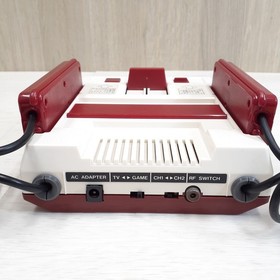 Nintendo Original Famicom boxed with Super Mario Bros Japan CIB S/NO. MATCH NES