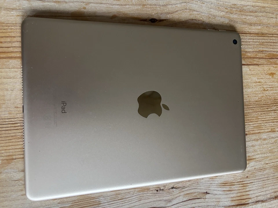 Apple iPad 5. Gen. 32GB, WLAN, 24,64 cm, (9,7 Zoll) - Gold - Bild 4 von 4