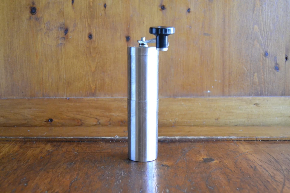 Javapresse Coffee Company Manual Burr Coffee Grinder Metal & Glass - Image 3 of 4