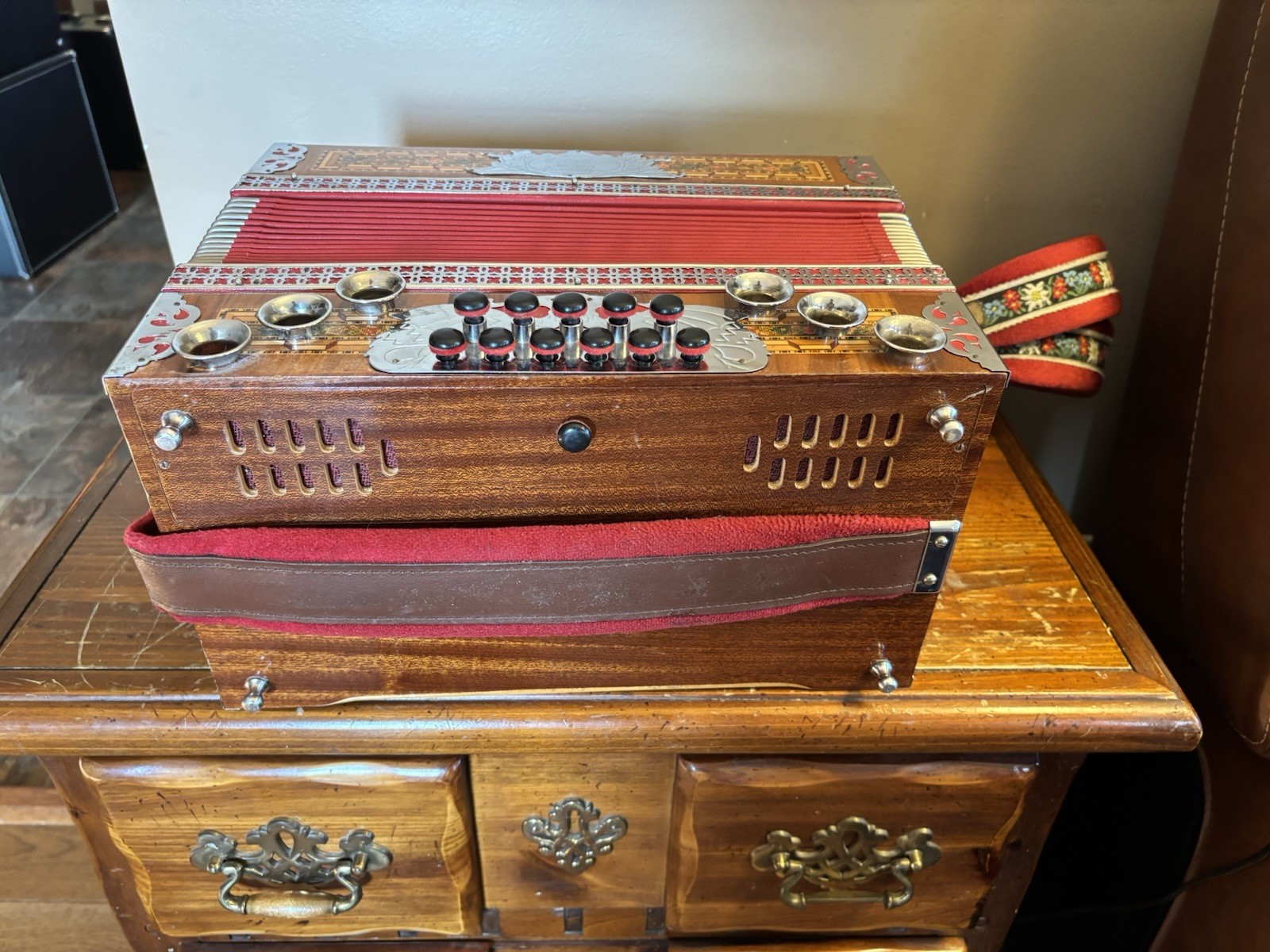 Slovenian Melodija 3 Row Diatonic Button Box Accordion Steirische Harmonika CFBb