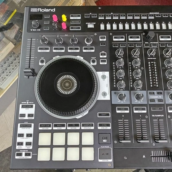 Roland DJ-808 DJ Controller for Serato DJ Pro w/ UDG Hard Case & AC Adapter - Image 4 of 4