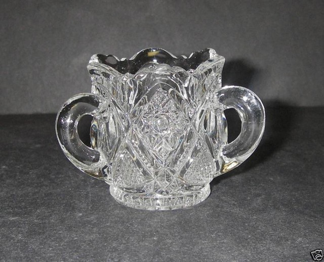 EAPG US Glass MINNESOTA 15055 Clear Toothpick Holder 3hdld scalloped