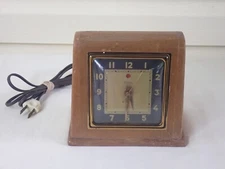 Vintage 1940's Telechron Model 3h151 Art Deco Wooden Clock Works