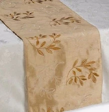 Home Wear Monique Table Runner