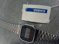 Casio A168WA-1YES Digitale Herrenuhr - Silber