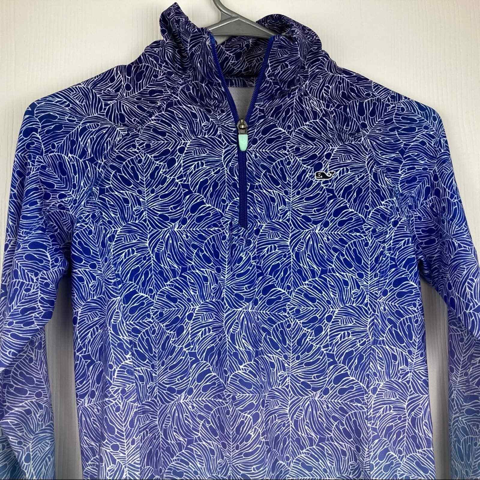 Vineyard vines patterned performance track jacket - image 2