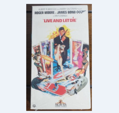 Live and Let Die [VHS] VHS Tape Ted Moore [Cinematographer]; Bert Bates [Editor]