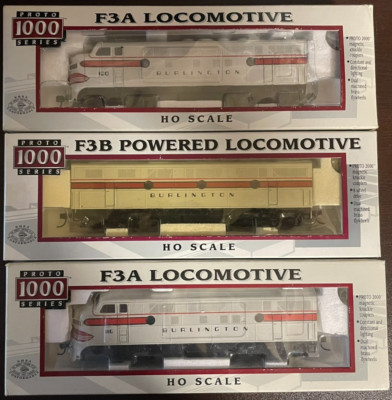 LIFE-LIKE PROTO 1000 HO - F3 Diesel Locomotive - ABA Set - Burlington