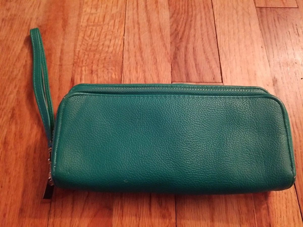 Target wallet! Looks crème in pictures but is a... - Depop