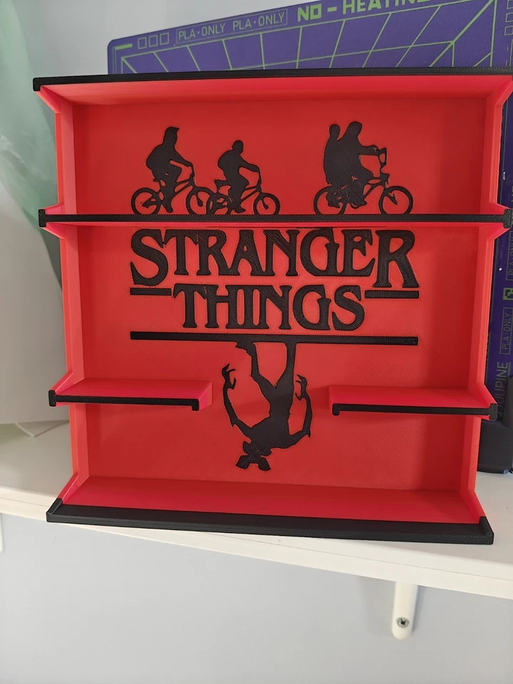 Espositore Strangers Things Kinderboy - Immagine 4 di 4