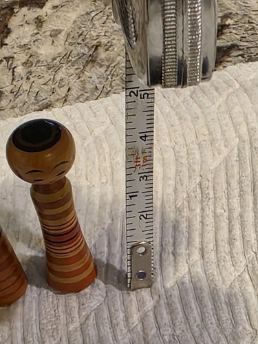 Alte Kokeshi Puppen Japan Miniatur Holz handgeschnitzt mit Holzkiste - Bild 15 von 16
