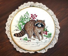 Vintage Raccoon Embroidery Hoop Wall Art Wood...