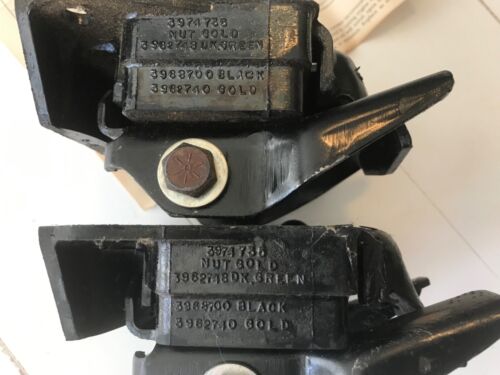 NOS 69 CAMARO 302 ENGINE MOUNTS 3974735/3990918 69CHEVY II 350/396 69 CAMARO 396 - Picture 4 of 5