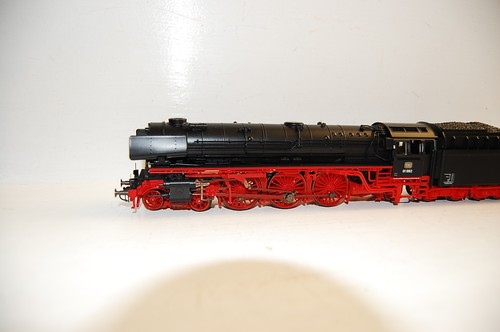 Roco 43341 Scale H0 Railway Steam Locomotive DB Bn 01 1062 Original Package - Picture 5 of 14