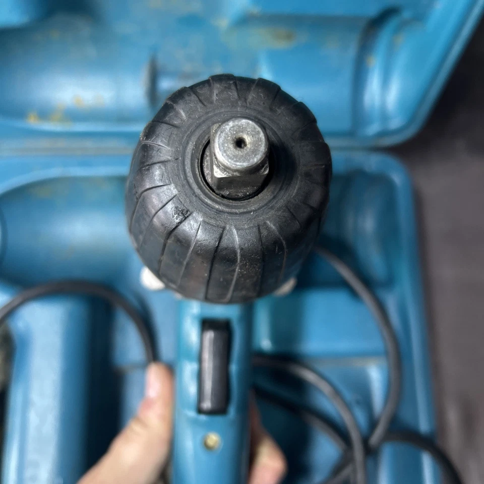 Makita 6905B Impact Wrench 1/2 Inch 110V - Image 3 of 4