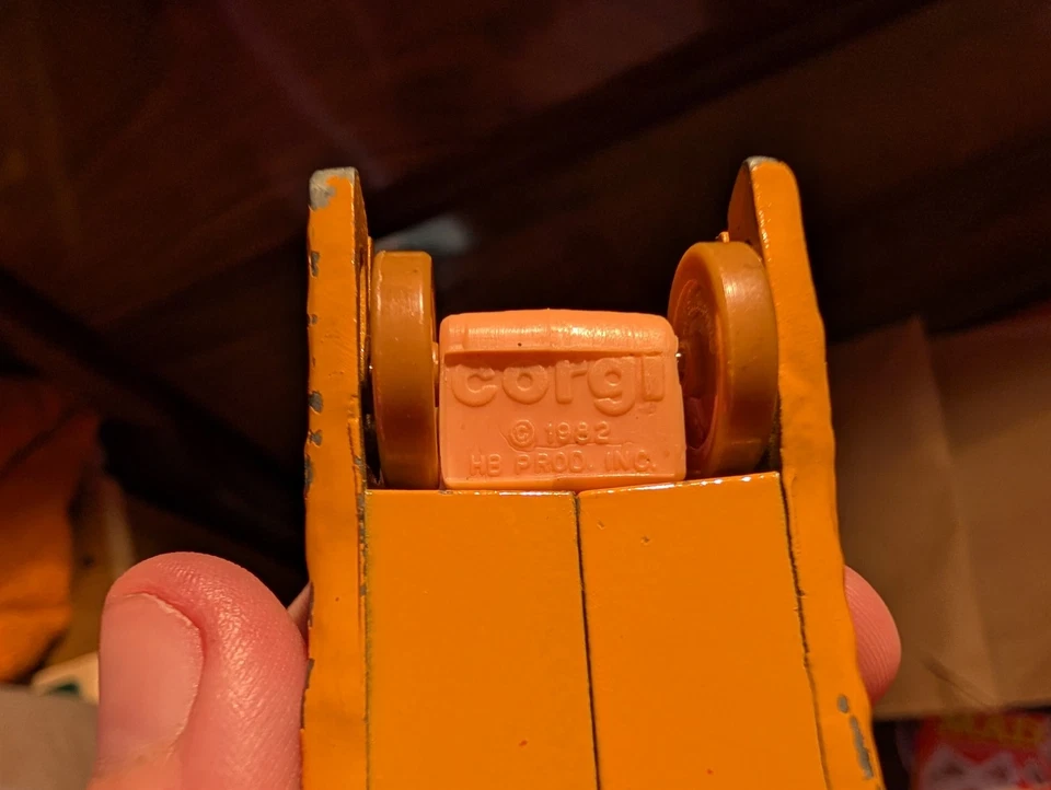 Coche de juguete diecast vintage Corgi Fred Flintstone 1982 programa de televisión diecast Foto 3 de 3