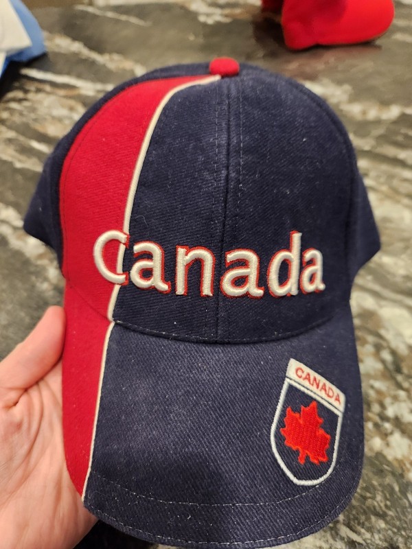 CANADA Souvenir Hat One Size Fits All Adjustable
