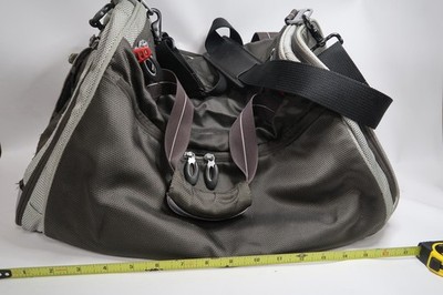 TUMI Gray Ballistic Nylon Duffel Bag Umbro Logo Gym Travel Shoulder Bag 18'' C5