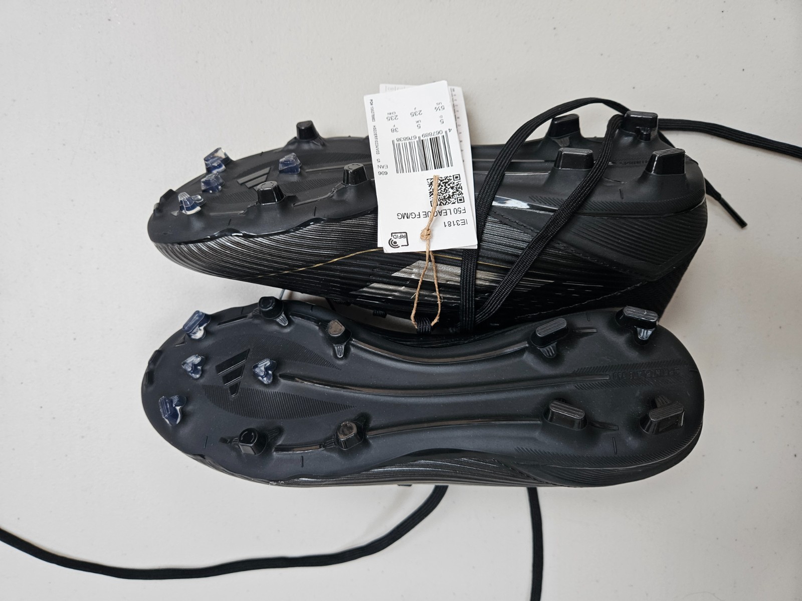Adidas F50 LEA JE FG/MG Football Boots UK 5 (IE3181) Black Gold Silver image 4