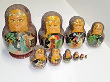 Vintage Russian Hand Painted Nesting Dolls Matrioshka 10 Dolls in Set Signed