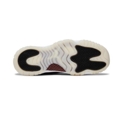 Size 3.5 (GS) - Jordan 11 Retro Low 72-10 for sale online | eBay display picture 3