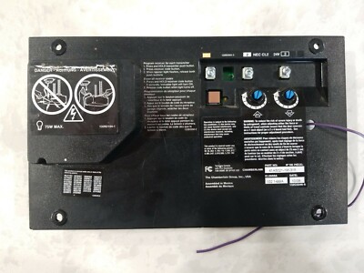 Placa De Circuito Para Puerta De Garaje LiftMaster/Chamberlain - Modelo 41A5021-9G-315 (Reacondicionada)