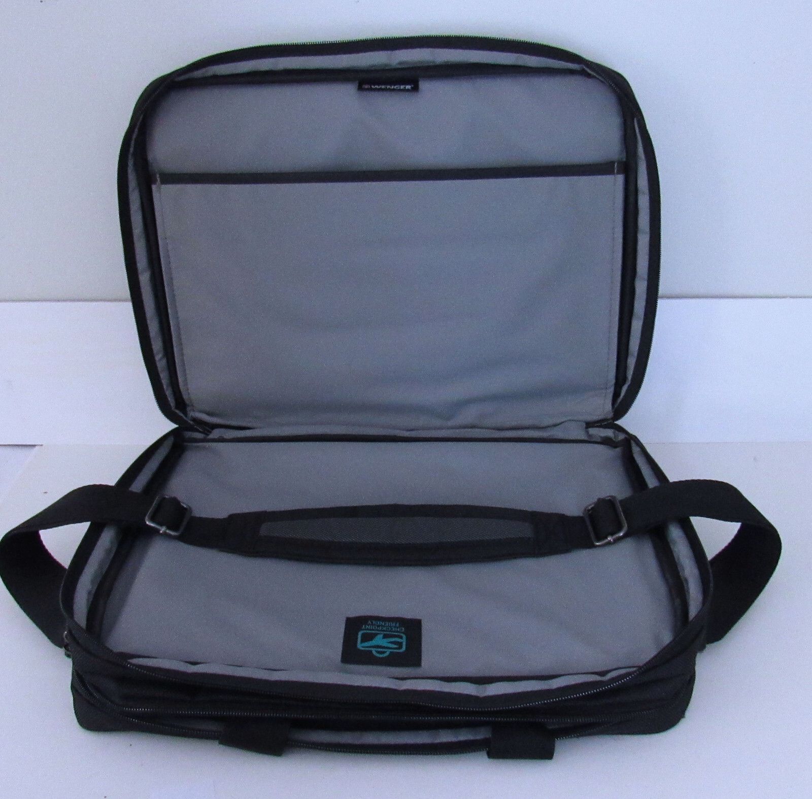 Wenger Swiss Gear 15” Laptop Computer Case Shoulder Bag CarryOn